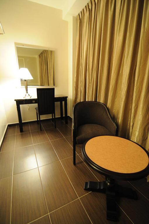 Luscious Hotel Bukit Mertajam Exterior foto