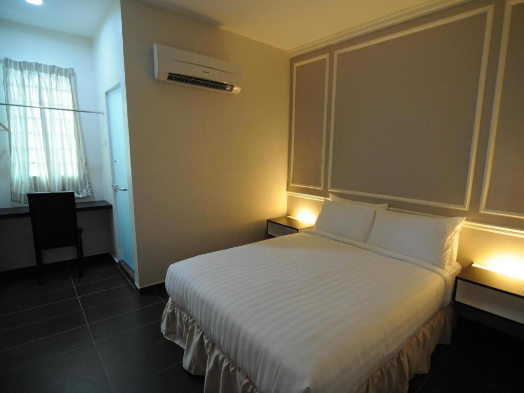 Luscious Hotel Bukit Mertajam Exterior foto