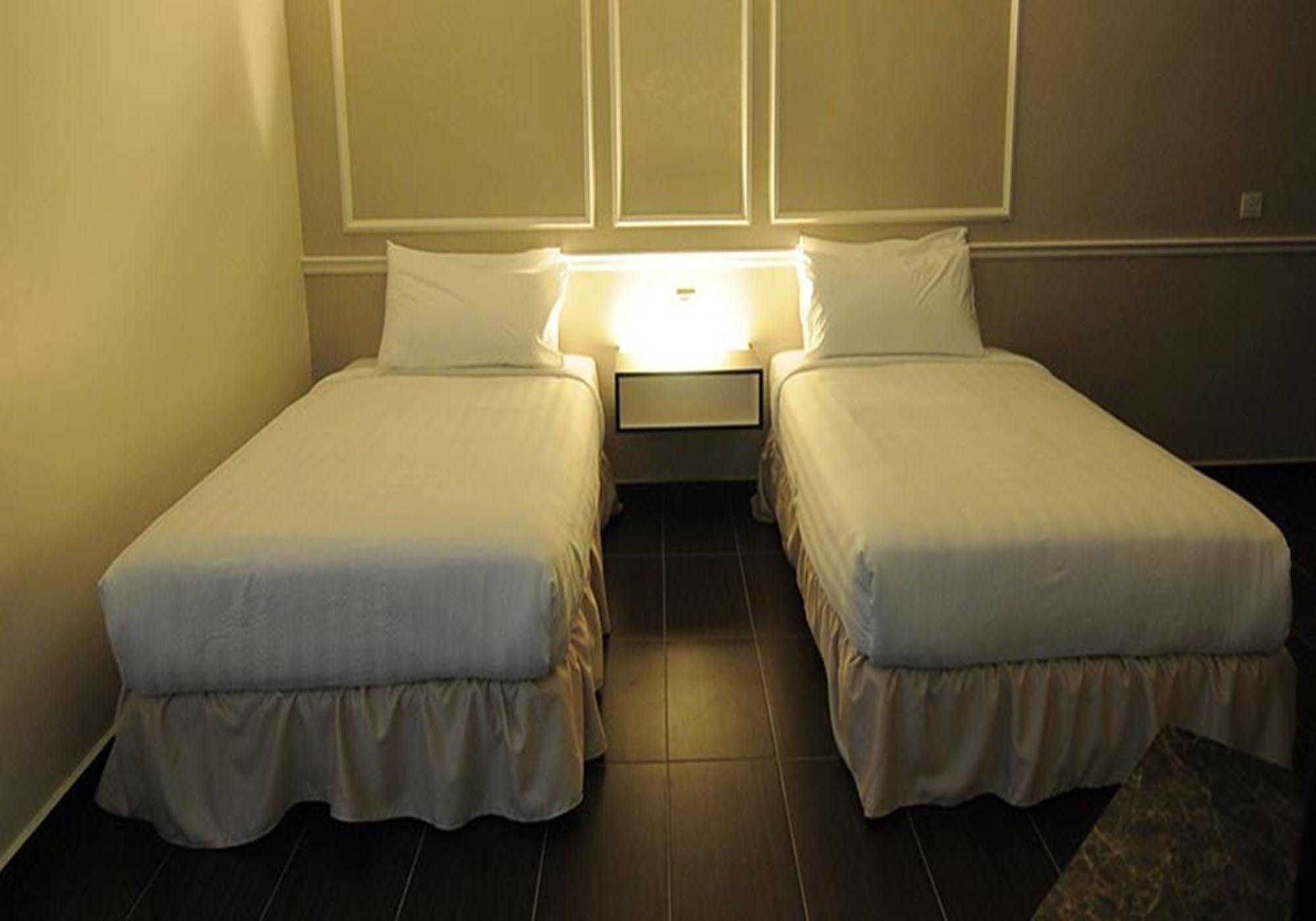 Luscious Hotel Bukit Mertajam Exterior foto